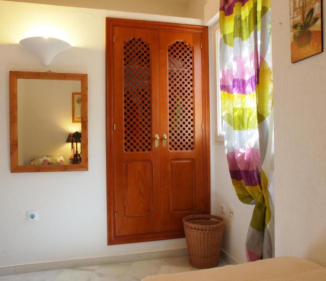 Sunny Apartment Aldea Del Mar Near The Sea تورّيفيِخا الغرفة الصورة